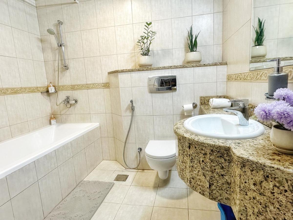 Life Above Clouds Apartment Дубай Екстериор снимка