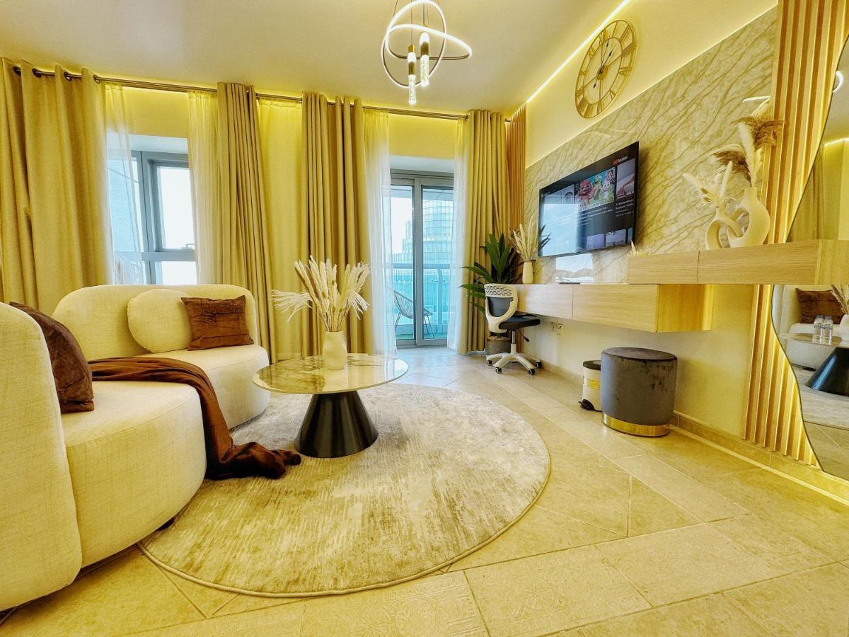 Life Above Clouds Apartment Дубай Екстериор снимка