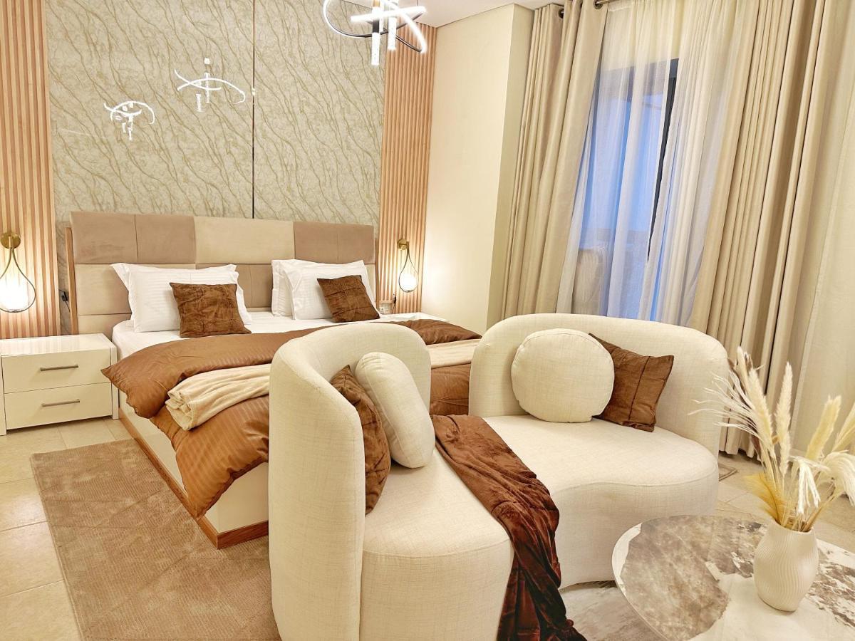 Life Above Clouds Apartment Дубай Екстериор снимка